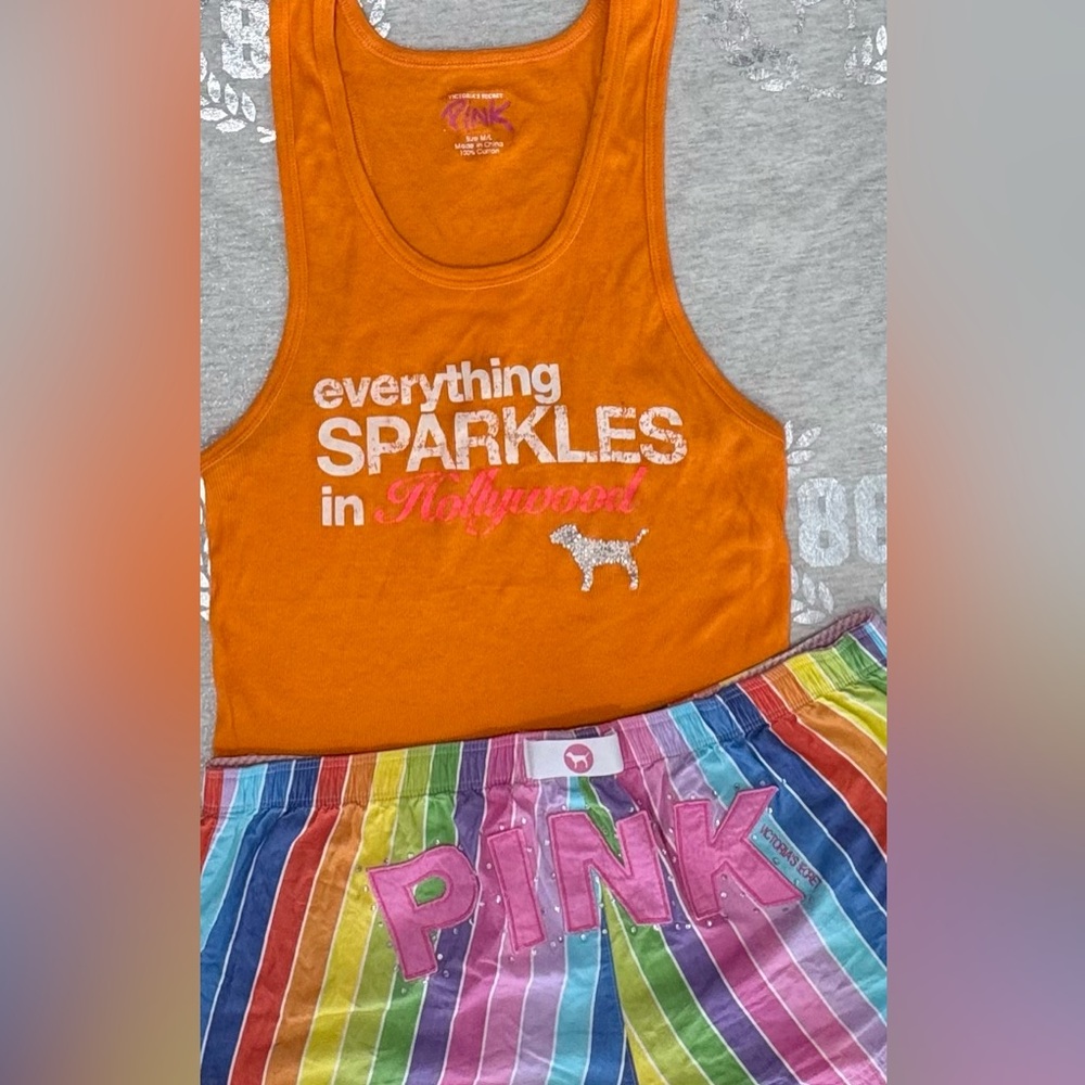 VS PINK VINTAGE BLING “EVERYTHING SPARKLES IN HOLLYWOOD” SET NWOT
